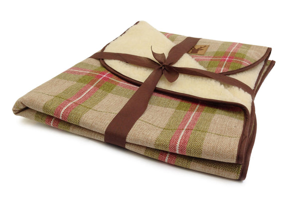 Danish Design Newton Moss Throw Dog Blanket